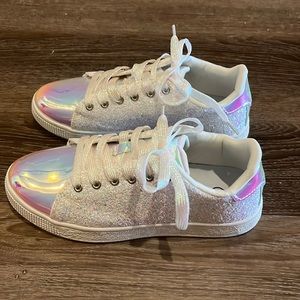 Glitter tennis shoes size 7